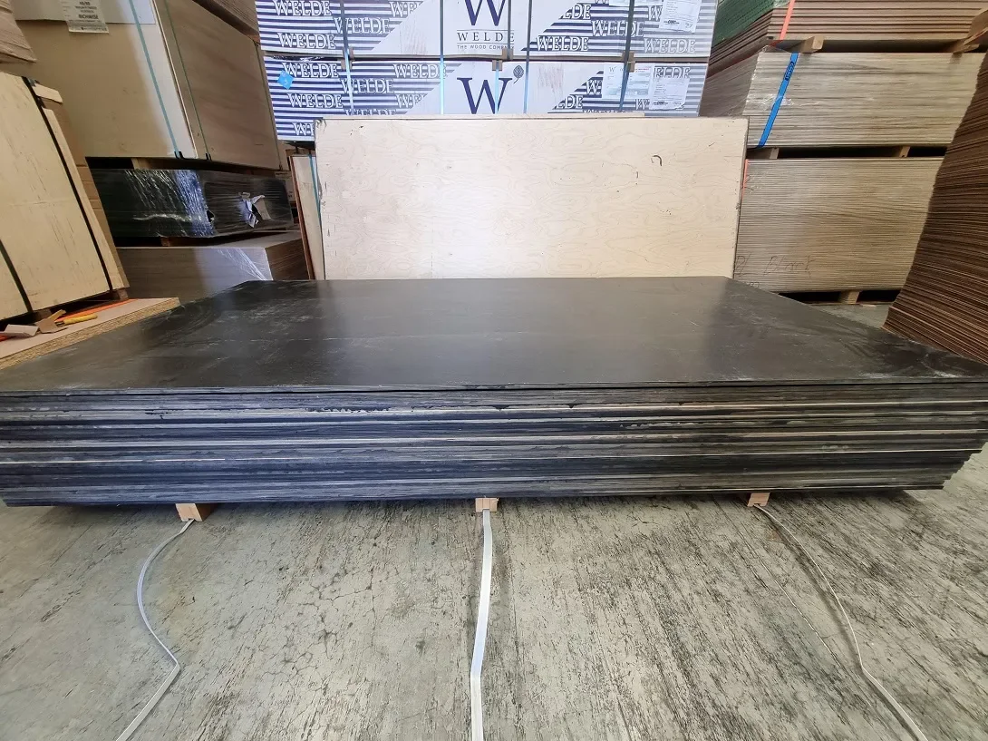 Black Stained Birch Plywood 12x2440x1220mm